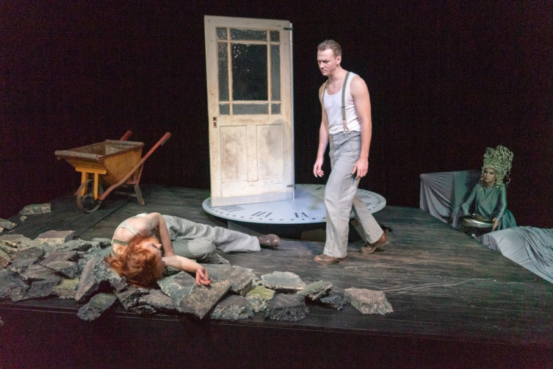 Drau en Vor Der T r Studiob hne Bayreuth
